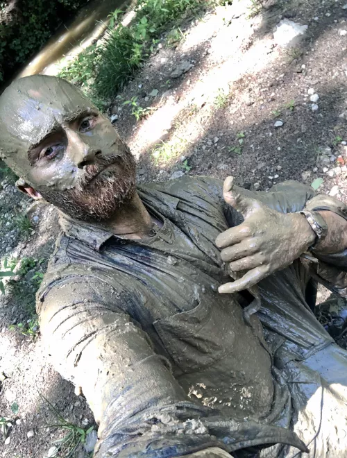 Always look your best. Who wants a hug? by paint_up_cwboy