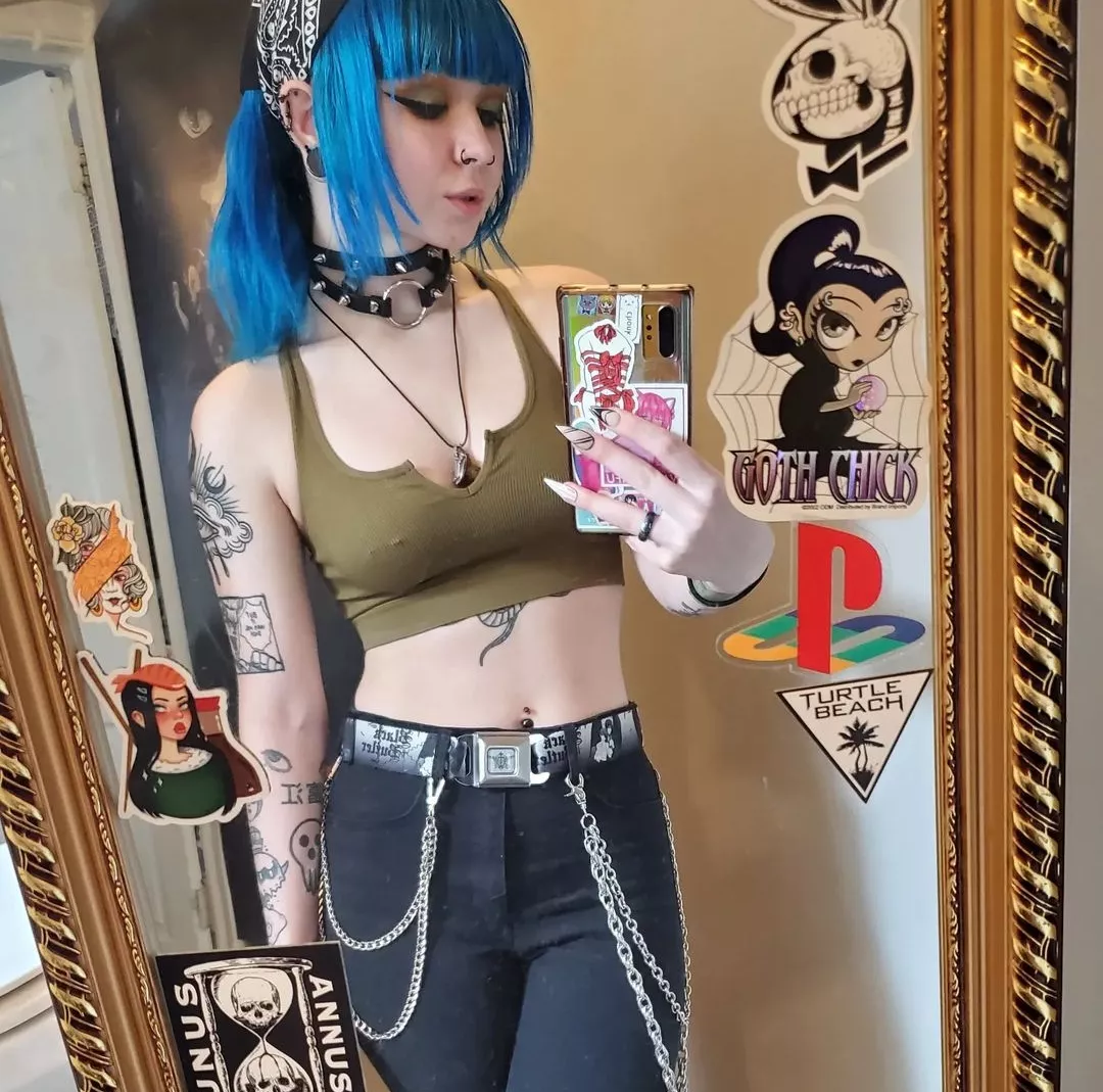 Always loved blue posted by discobeaver