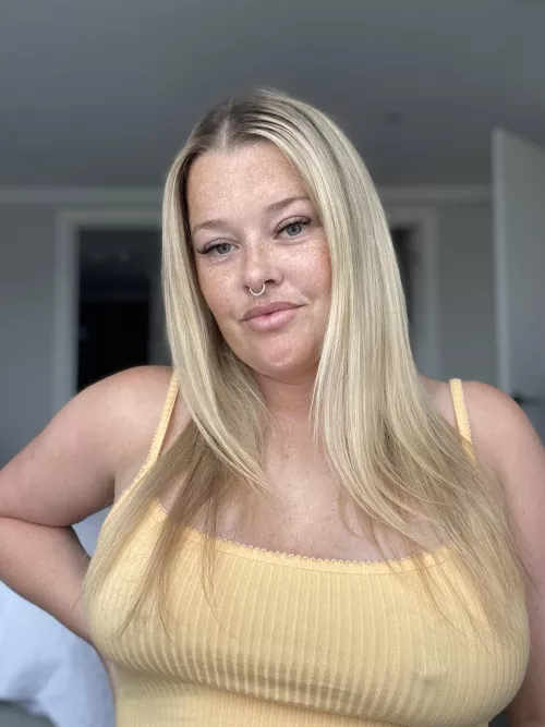 Always out saying hi by blondenpregnant