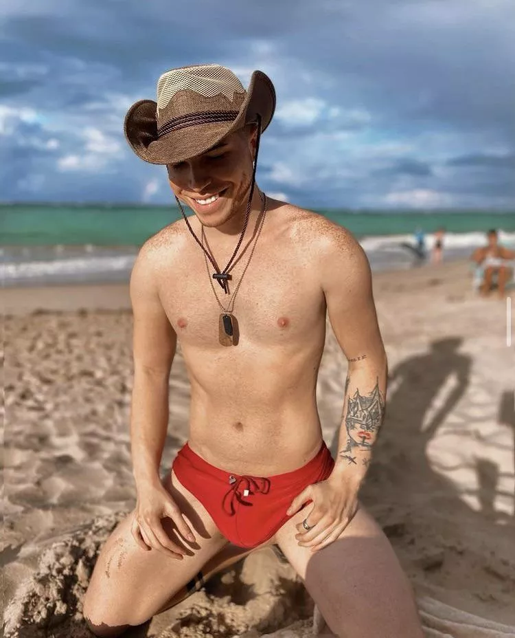 Alyssa Hunter on her boy IG (@joshua.enrique) posted by tRiXiE_DiVa_fAn