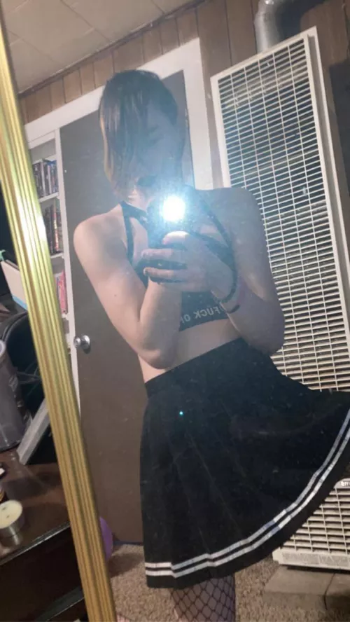 Am i a cutie? 🌸💜 by SoloPolecat7078