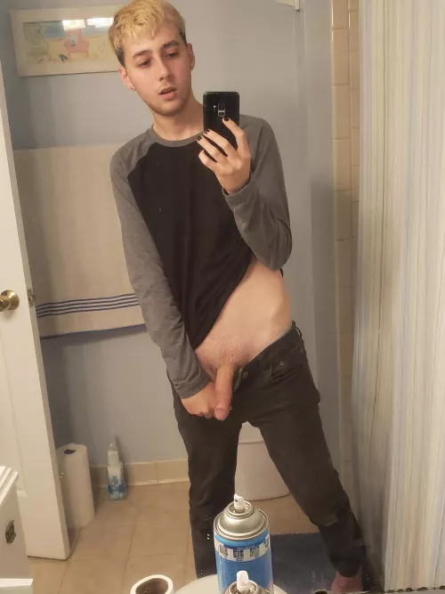 am i cute enough for this sub? by drinkingupthe