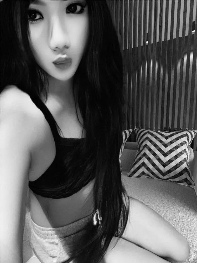 Am I cute enough to fuck? posted by assmaster360