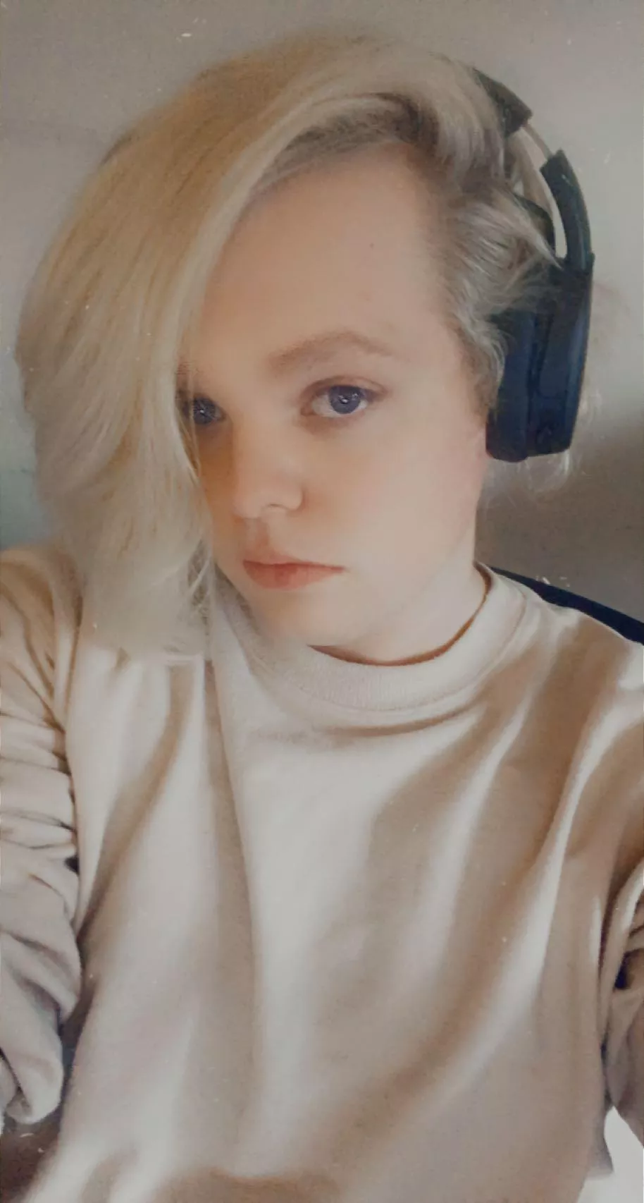 am I cute? 🥺 posted by sunnyinpastel