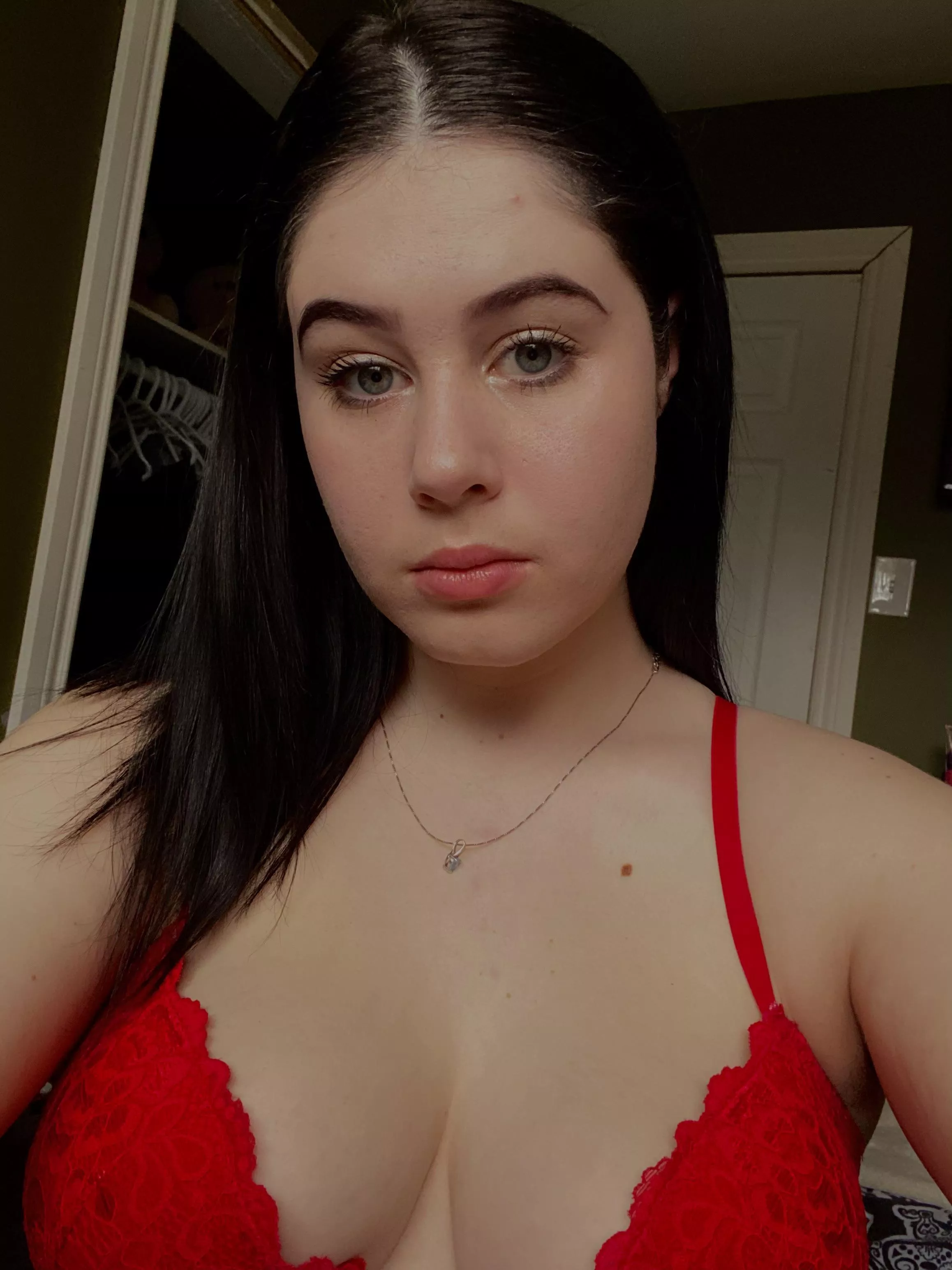 Am I cute or hot? ❤️ posted by kenn_xoxo