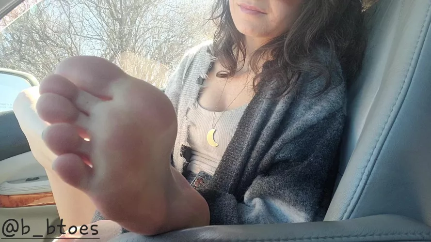 Am I distracting you while you drive? 😉😏 by batgirllgorilla