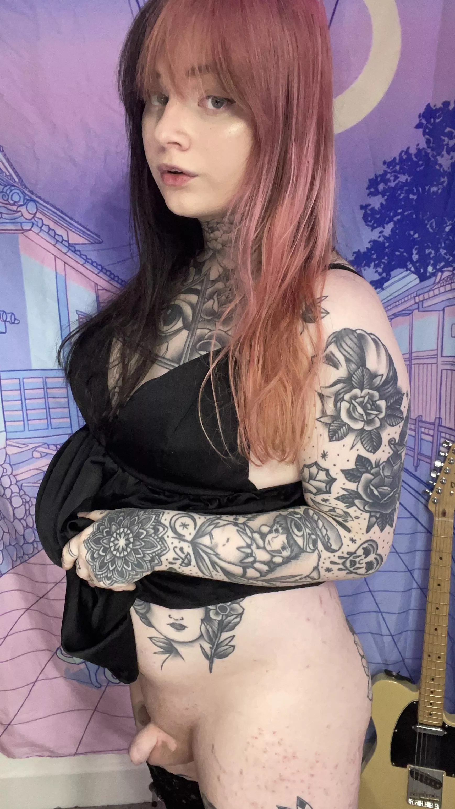 Am I gf material?? posted by EmilyPiexo