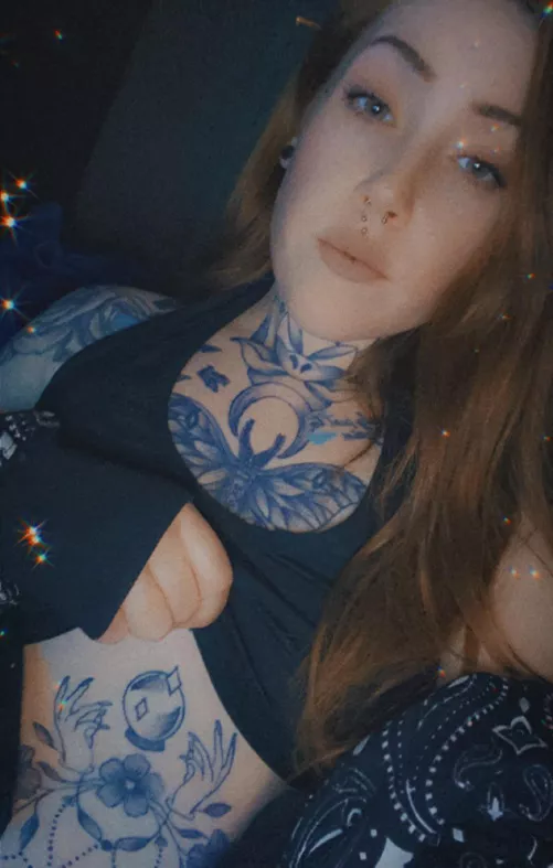 Am I hot? 😉 by BritishHarley