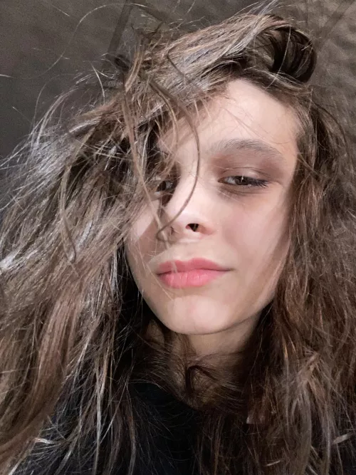 Am I looking feminine ? owo by Salty_Gur9460