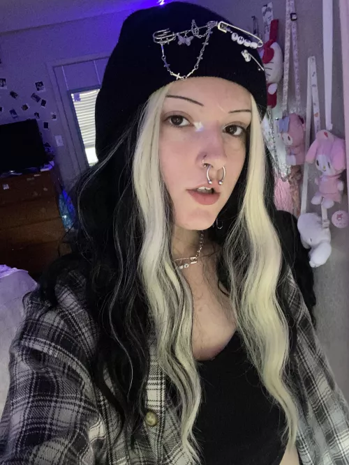 am i pretty without makeup? by br41nd34db4by