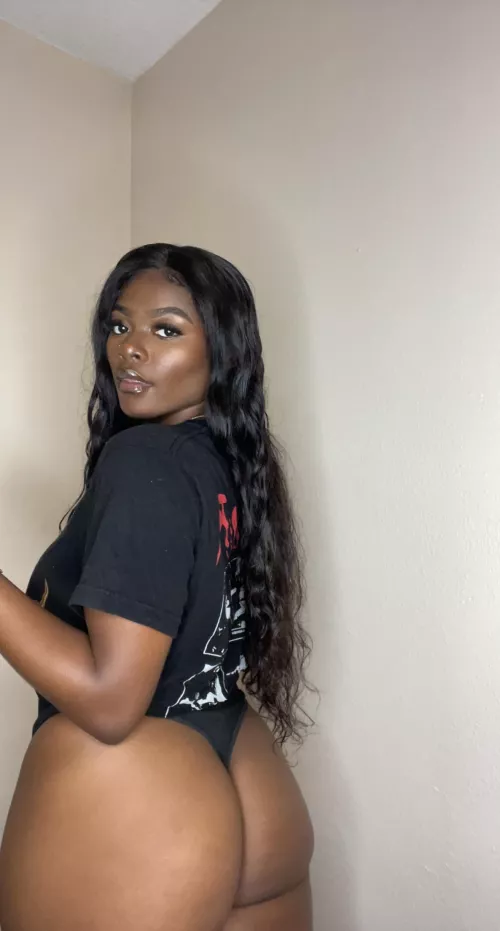 Am I the curvy goth girlfriend you’ve been asking for? by GoddessGothSista