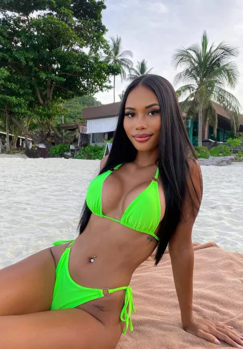 Am I worthy of a third date ? by sunlightpink