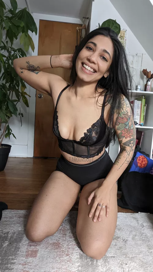 Am I your favorite yet? by TarooRooot