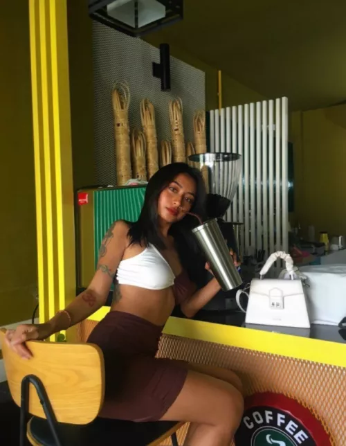 Am I your type? by Yawsdew