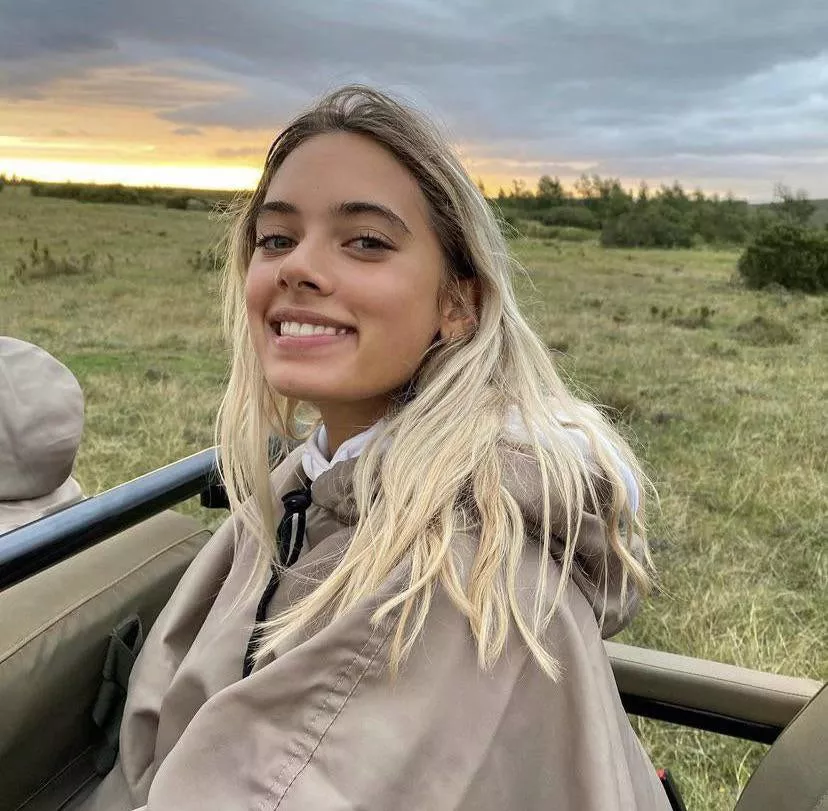 Ambar Miraaj Driscoll posted by bobbyUP-MKII