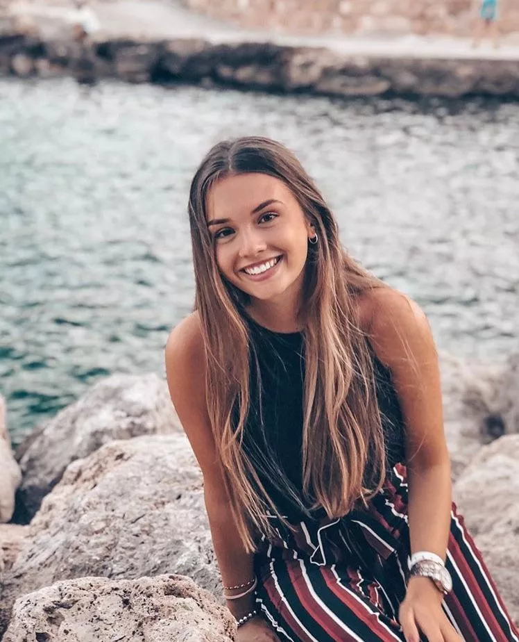 Amelie Weissenberger. posted by FormerFruit