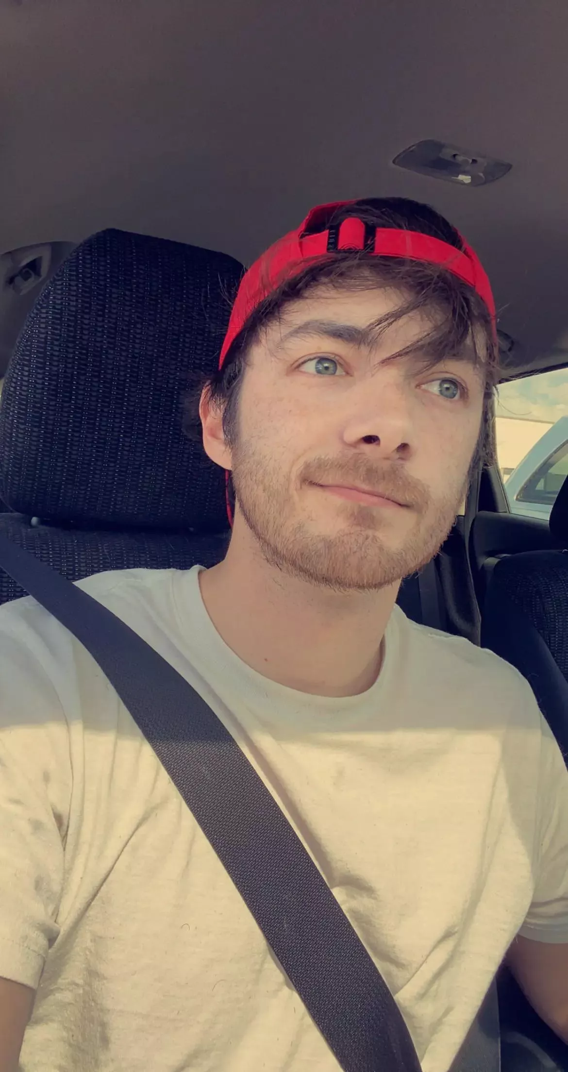 American 🇺🇸 here posted by blothesho