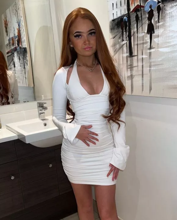 Amy posted by corruptusextremis