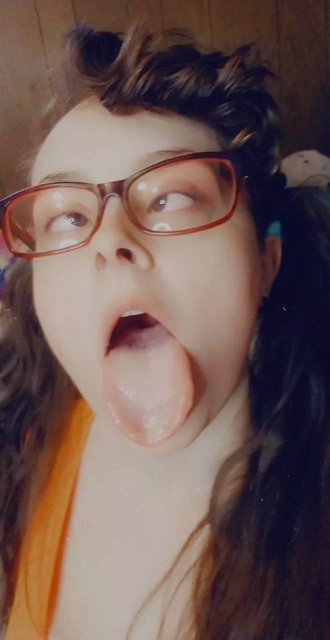 an aheago from my velma cosplay posted by CrimsonBunnyPlays