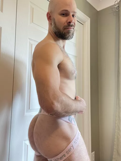 An Easter treat just for you. by Flashy-Usual-7228