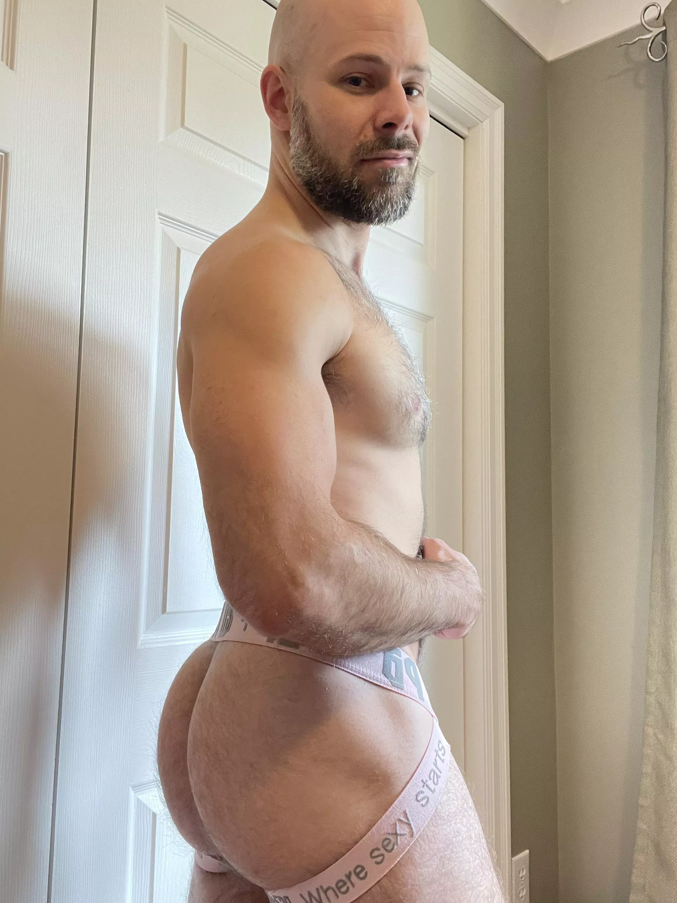 An Easter treat just for you. posted by Flashy-Usual-7228