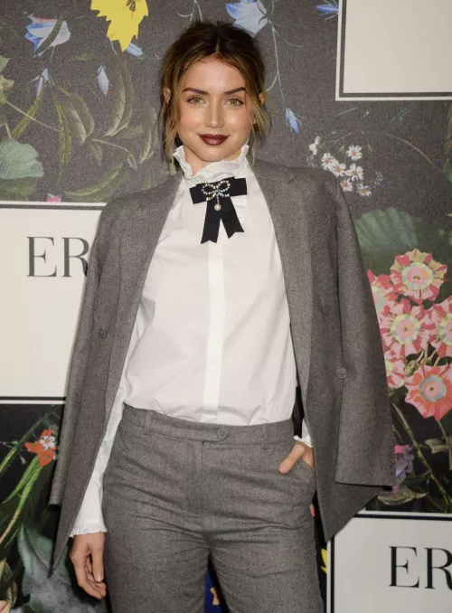 Ana de Armas by mikere24