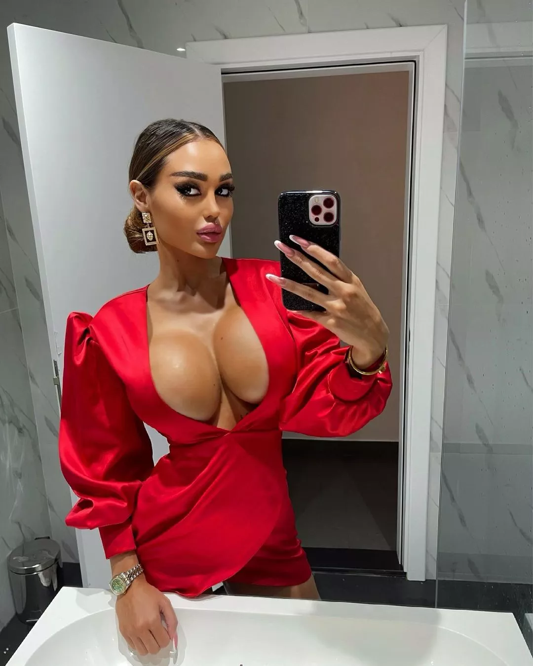 Ana looks great in red ♥️ posted by BimboSimp