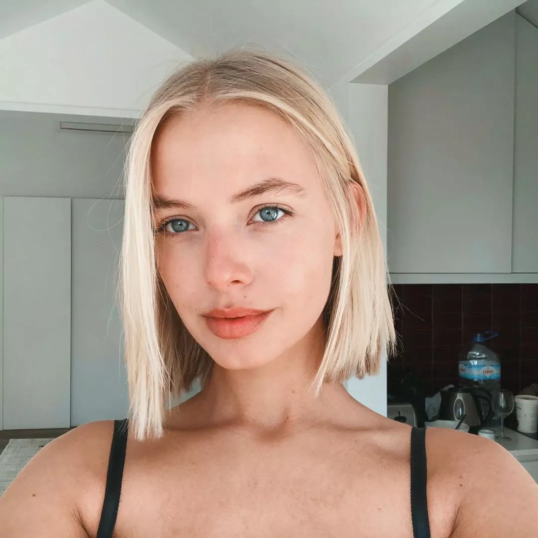 Anabel Oelmann posted by cashmere1977-2