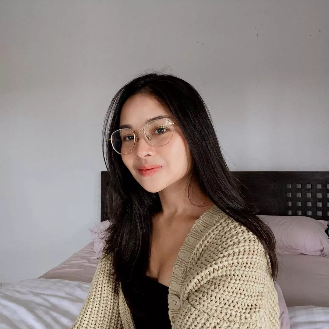 Anak Agung Arumi posted by ranazoik