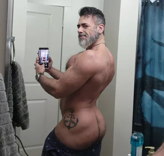 anchors away by peludoporfavor