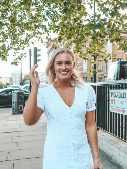 Andrea Sveindottir. by FormerFruit