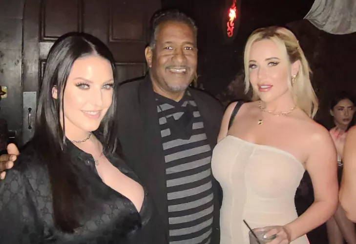 Angela Savannah 💞 by Ok-Celebration-6854