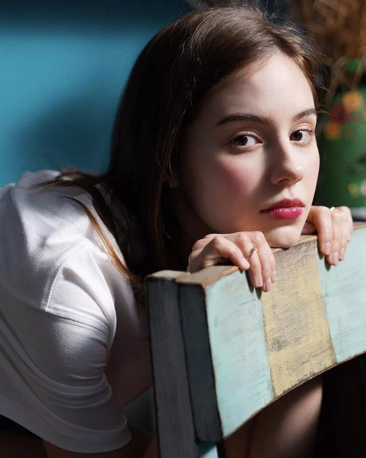 Angelina Romashka posted by bobbyUP-MKII