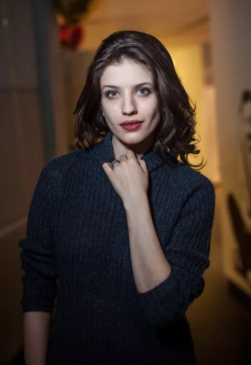 Anna Chipovskaya by awakenedSky