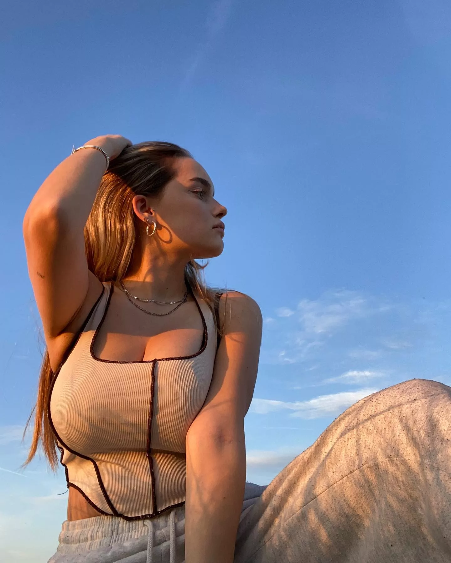 Anni Strum posted by shbmpl