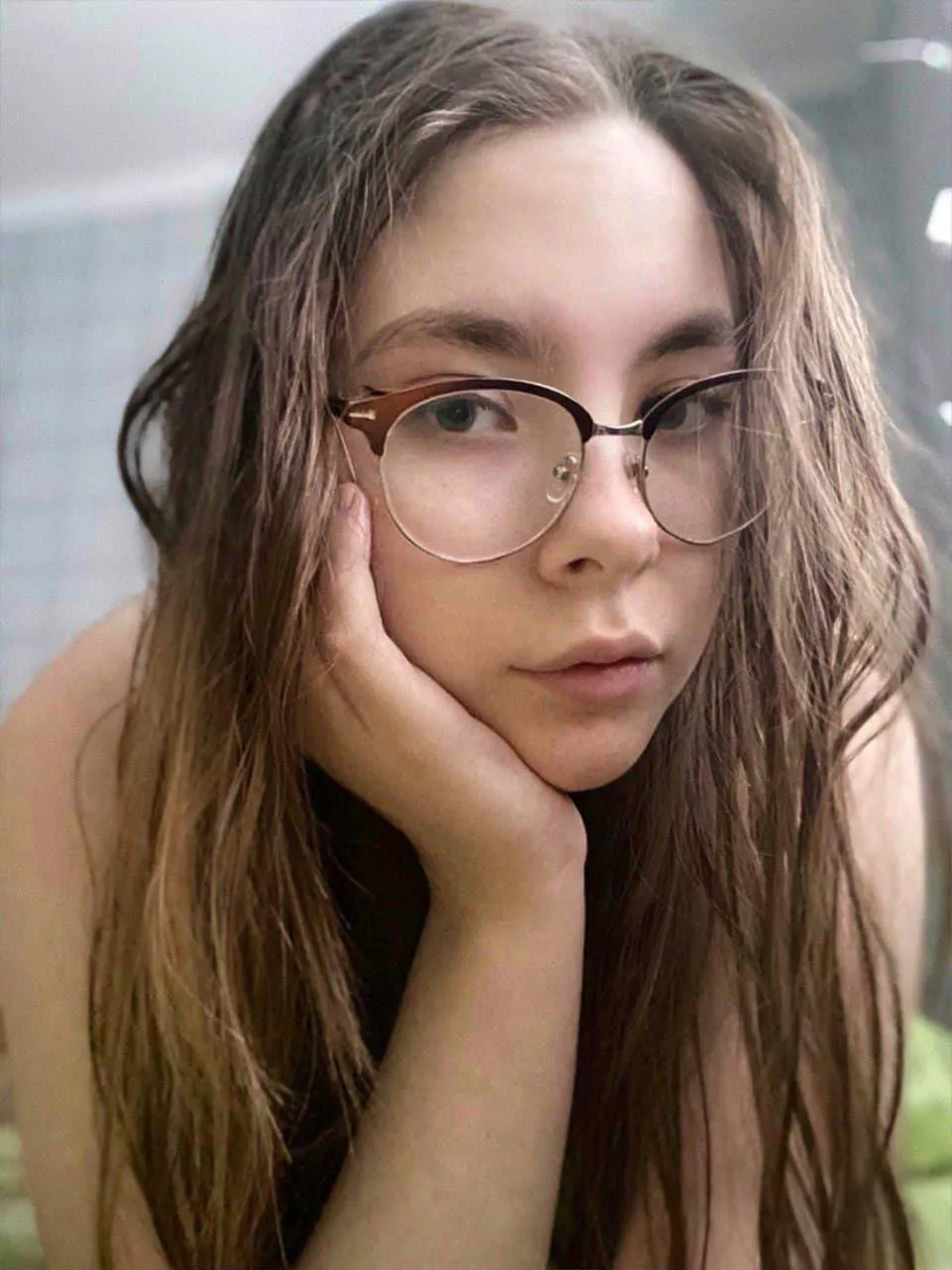 another after shower sel(f)ie posted by littlemirta