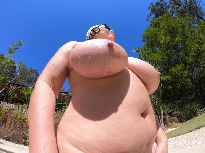 Another beautiful day beside the pool 🥰 xx 57yo (f) (OC) 🇦🇺 by crazymfa