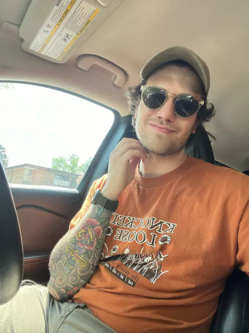 Another beautiful day! Hope everyone is having a wonderful Saturday! by metal_nds