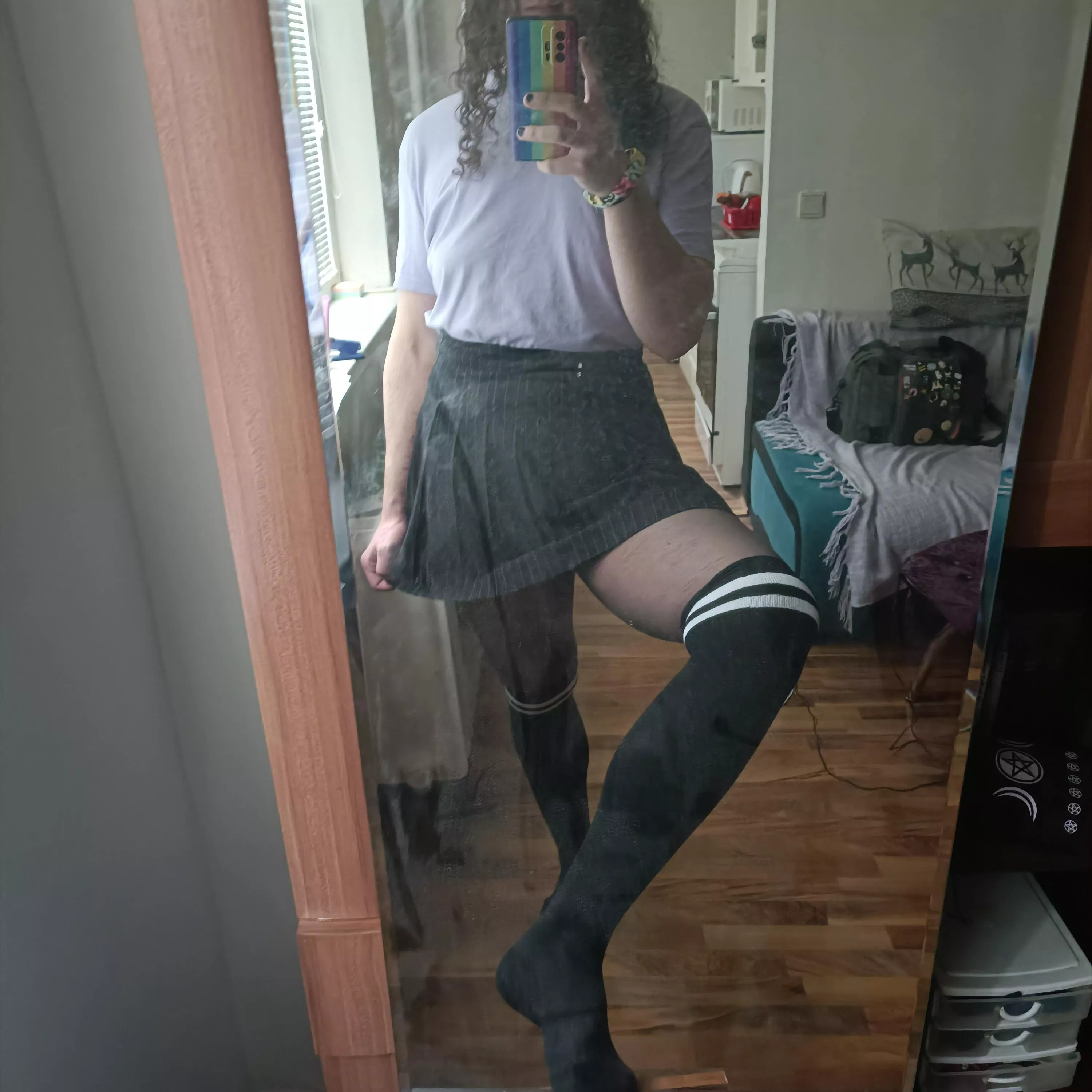 another day at school send support so I can stand everything posted by samuelbakos1234