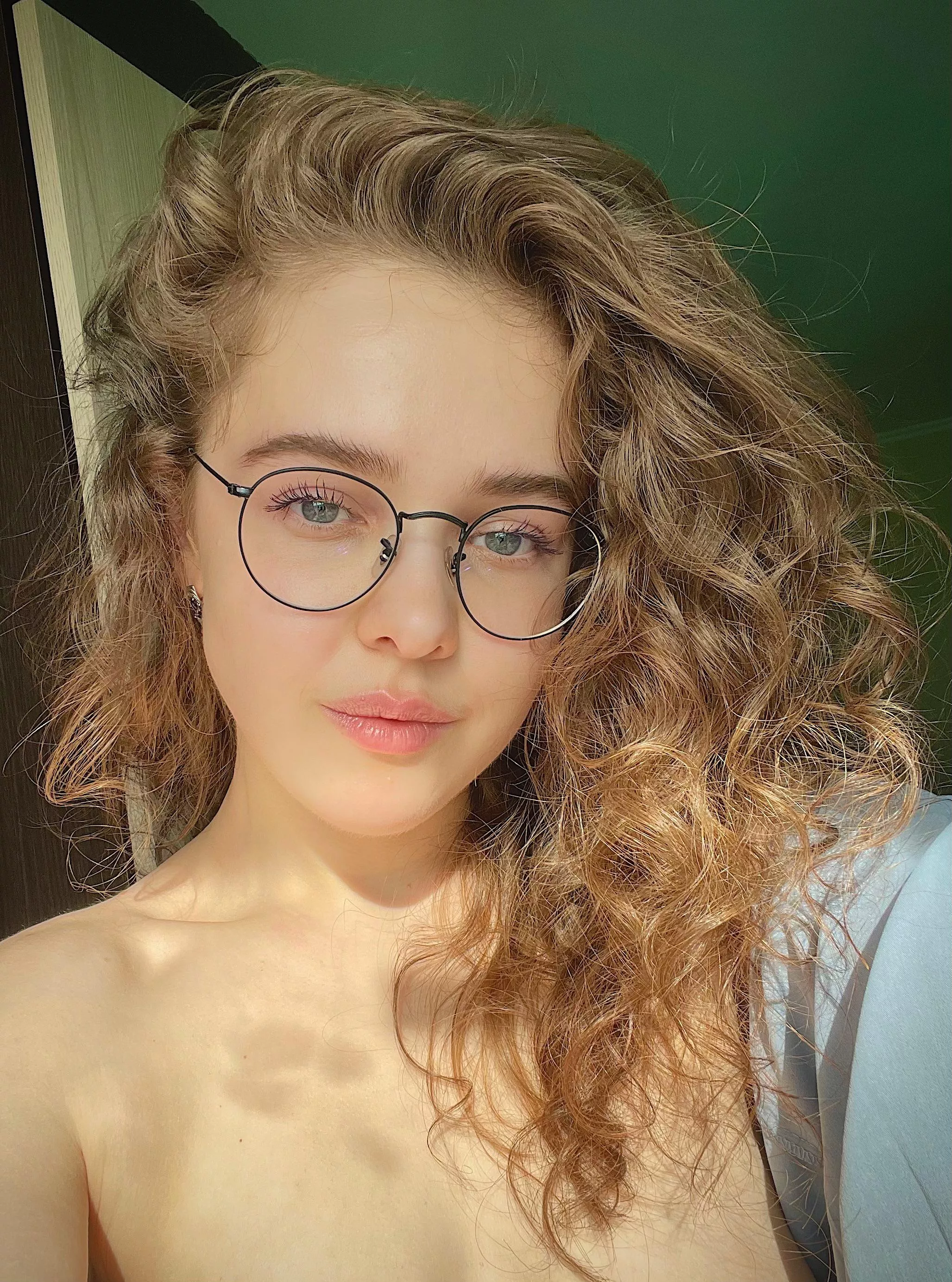 Another day I'm alive posted by Curly_witch