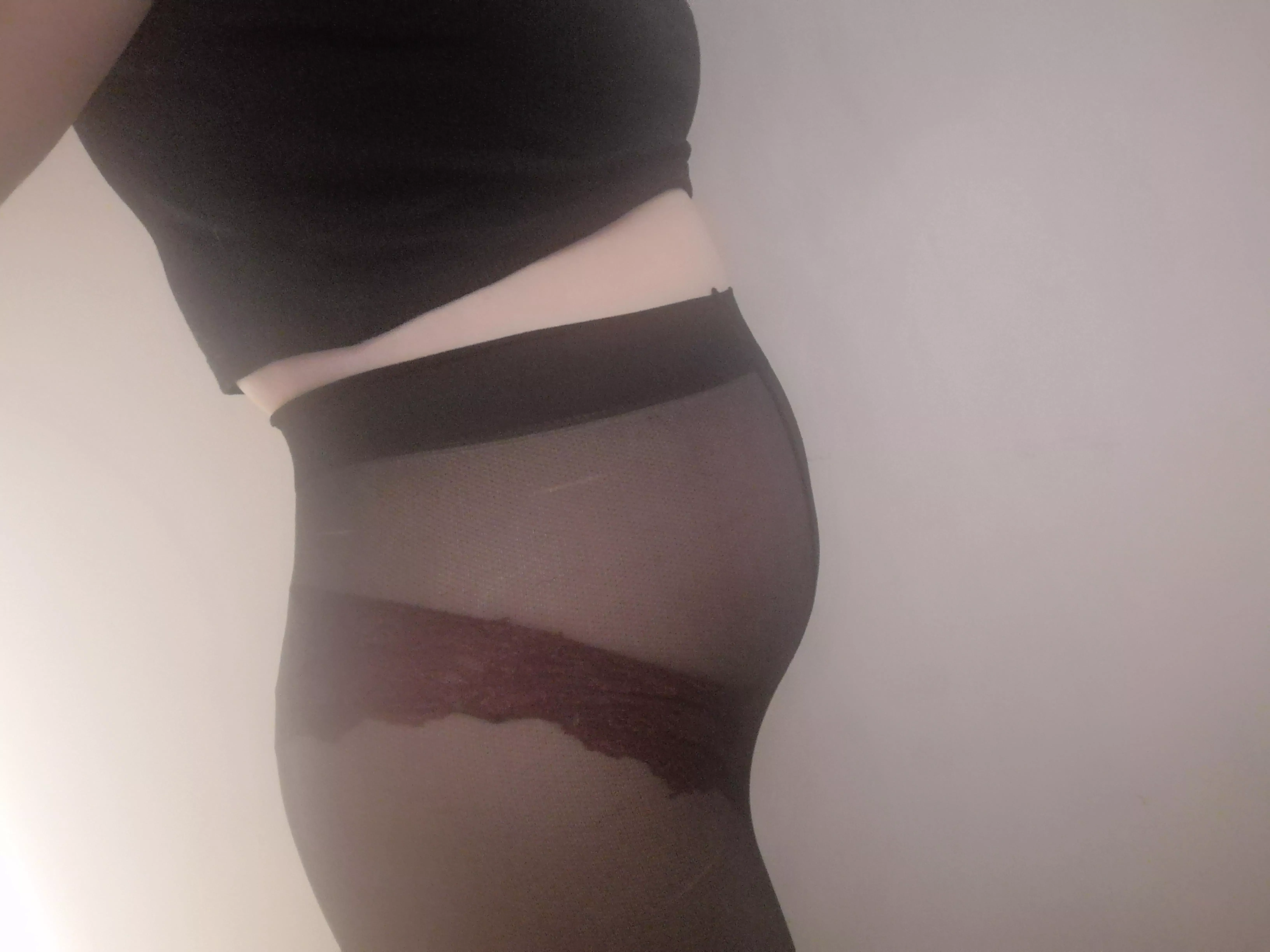 another full belly posted by Curlyyano