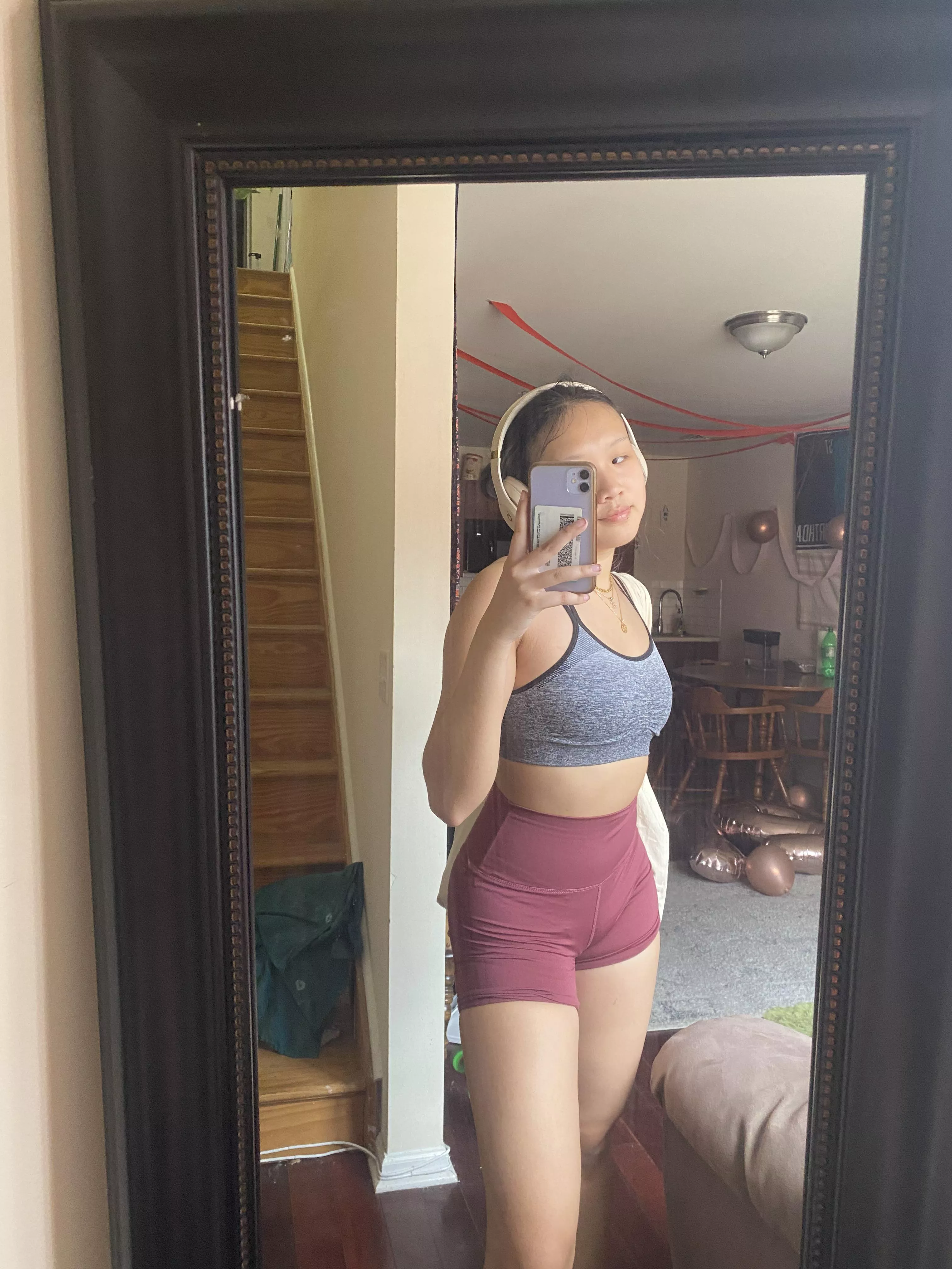 Another post workout posted by Linhly_Twitch