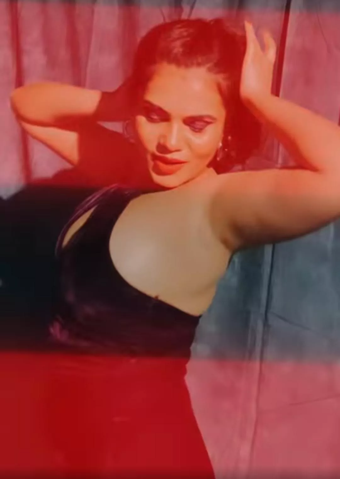 Anupama Agnihotri posted by ramarama123