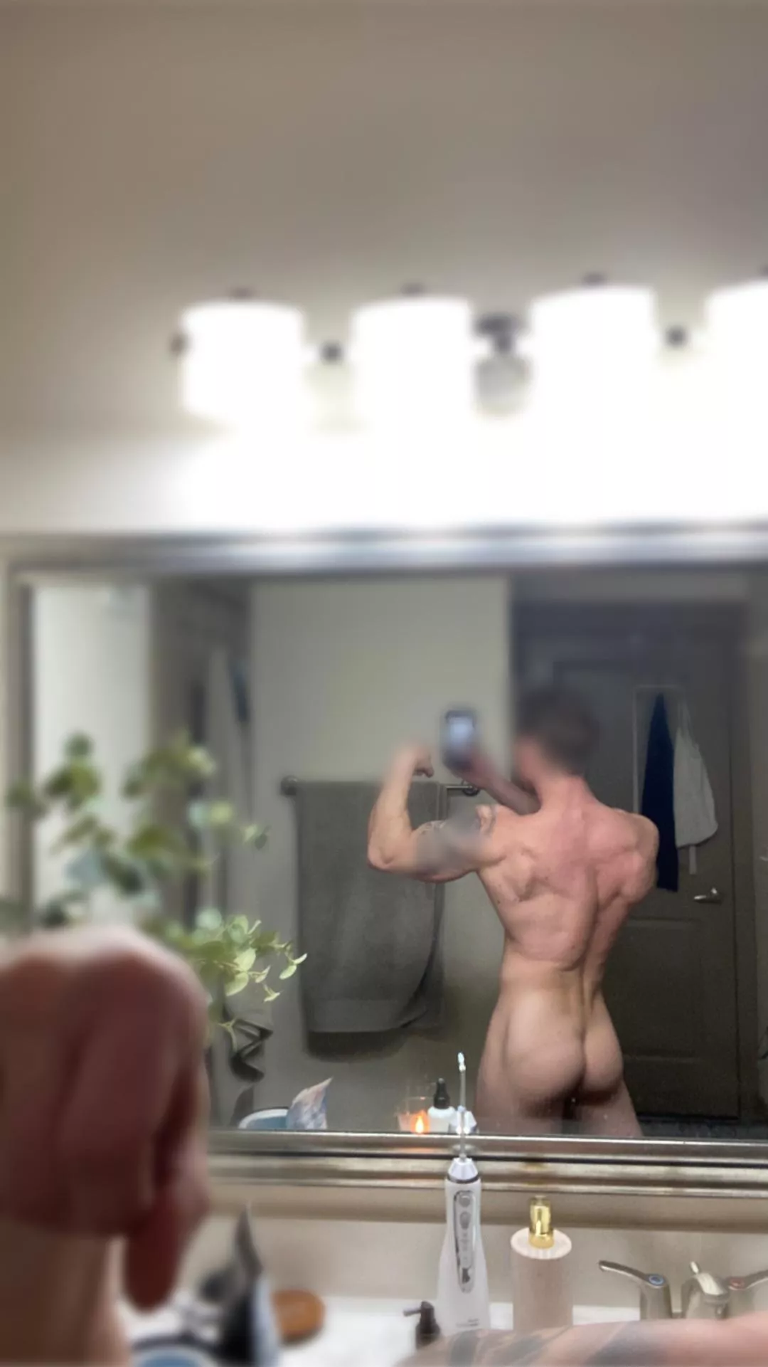 Any alphas wanna fuck my alpha ass? posted by biguy890890