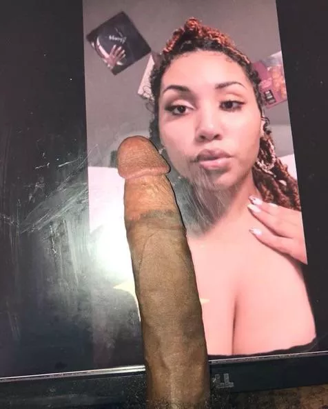 Any bi, curious, or gay guys wanna cover my cocktribs? Can feed too. Kik jizzperv posted by Messy4Yessi