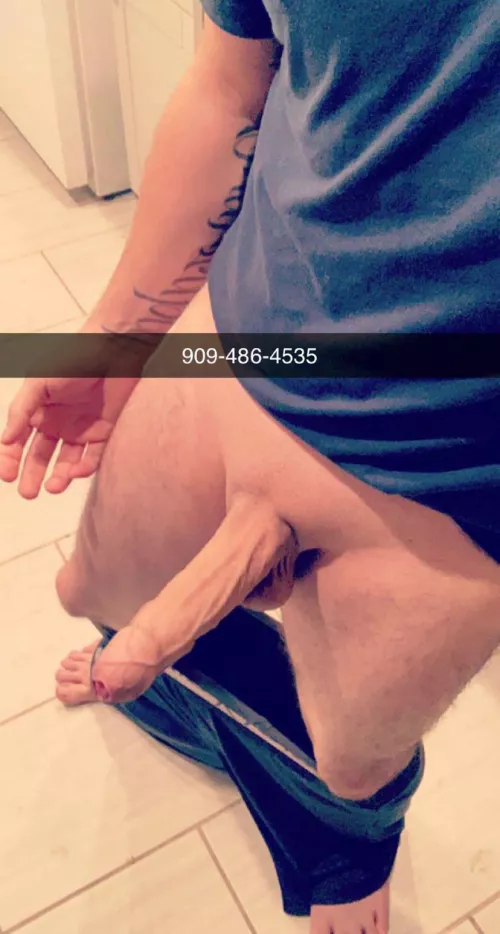 Any couples need a young bull, available right now? Let’s meet up, big thick 8 inch cock 28 in San Bernardino by Even_Parfait7984