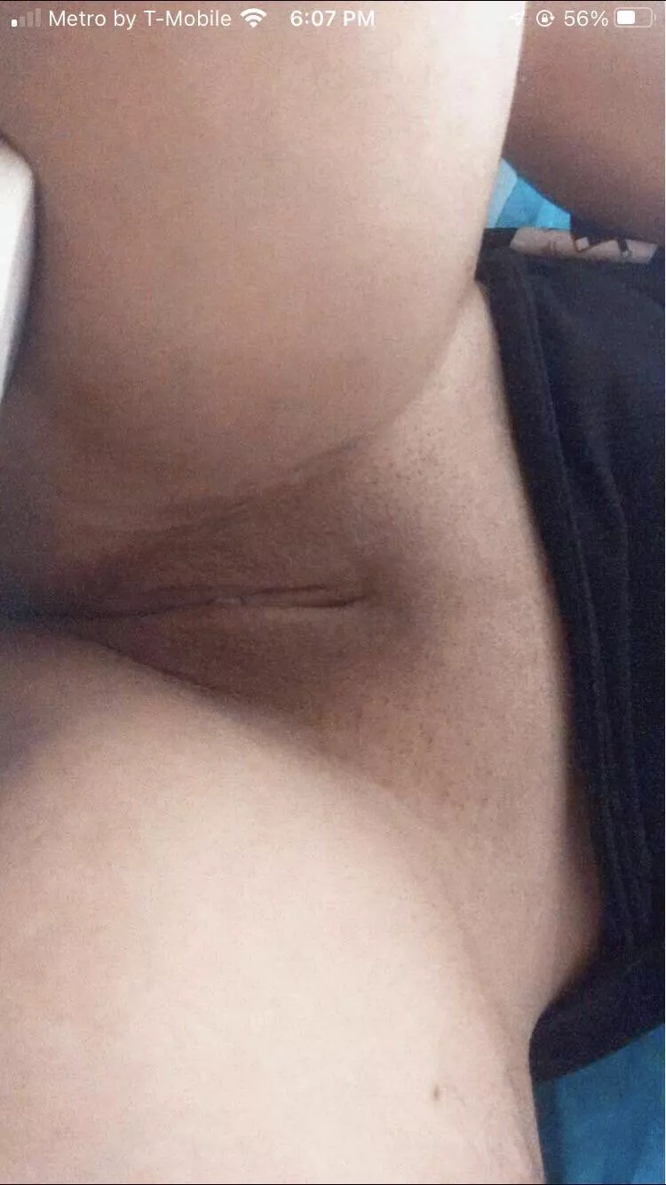 Any guys interested? Message me😘 posted by ftm_emoboy