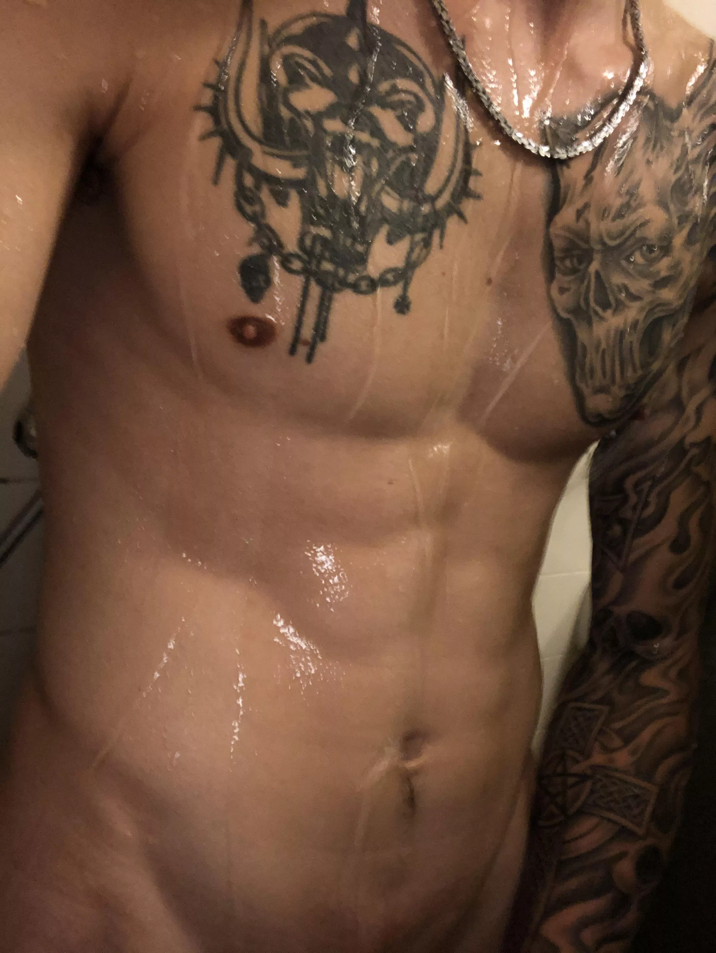 Any ladies here wanna Help me out with my Hornyness? ;p posted by HornyDutchRocco