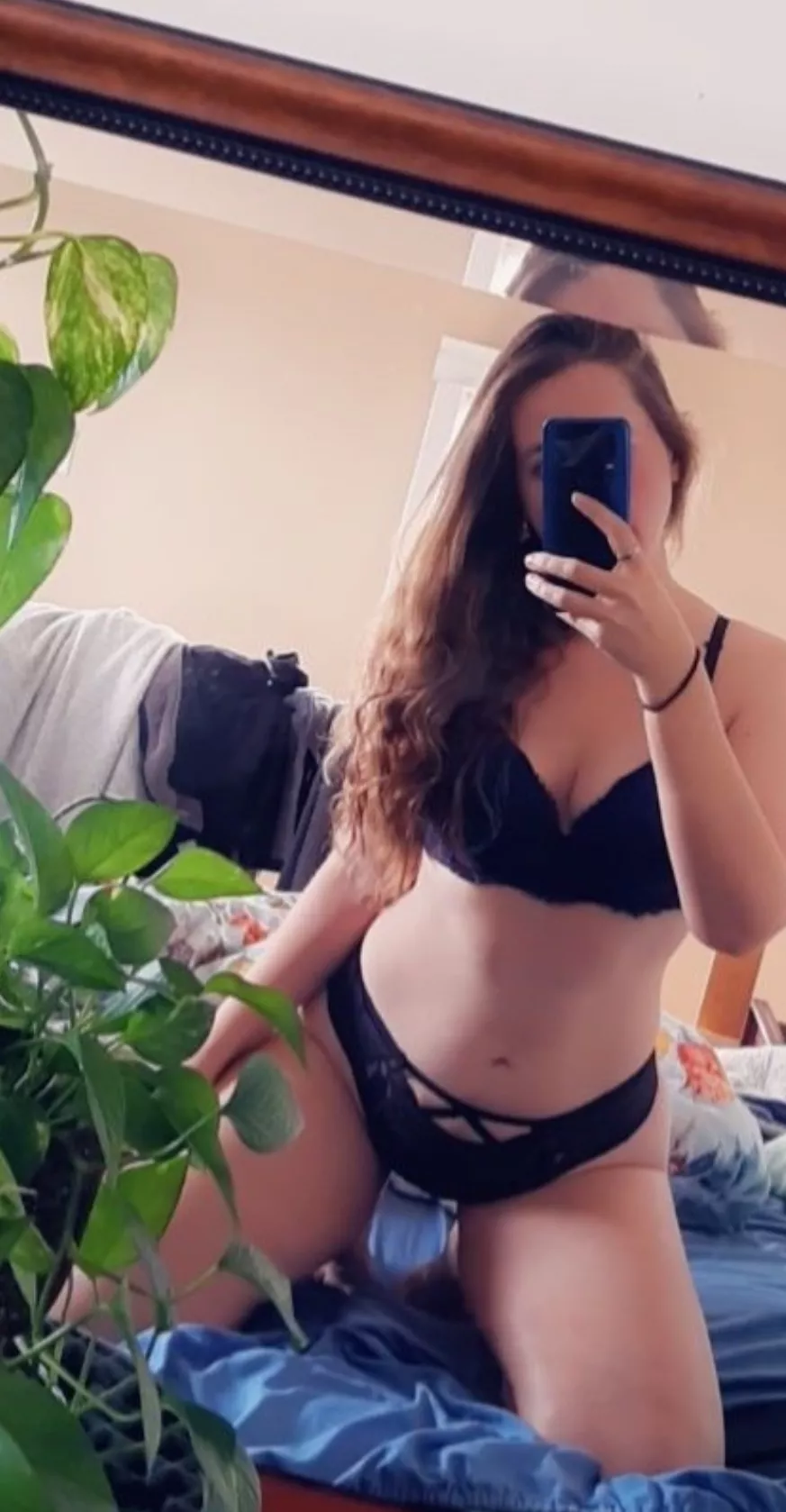 Any lesbians want to be friends? 😜 posted by 31313daisy