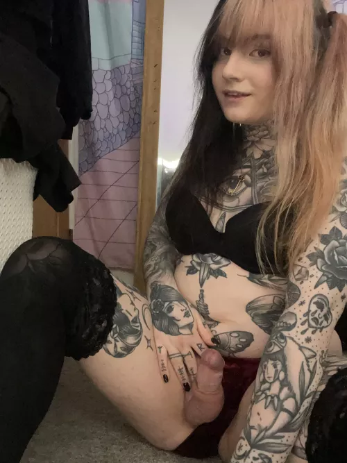 Any love for a British girl with something a little extra?? by EmilyPiexo